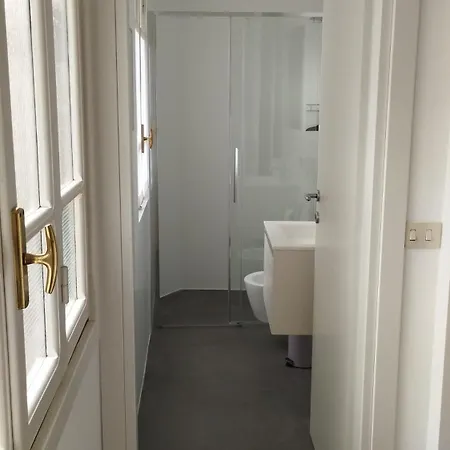 Happy Family - Al Mandello del Lario