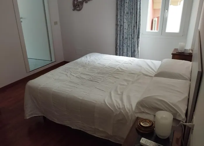 Happy Family - Al * 만델로델라리오