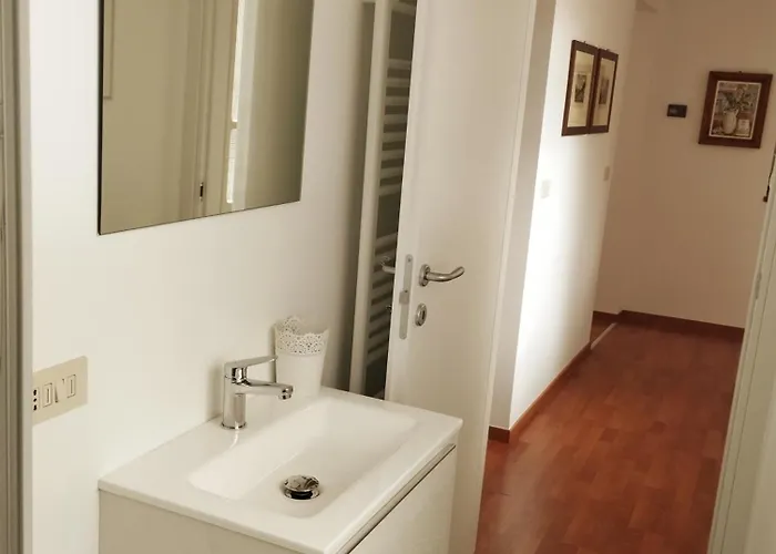 Happy Family - Al 아파트