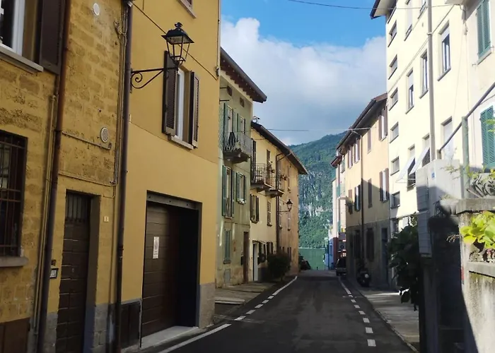 Happy Family - Al 아파트